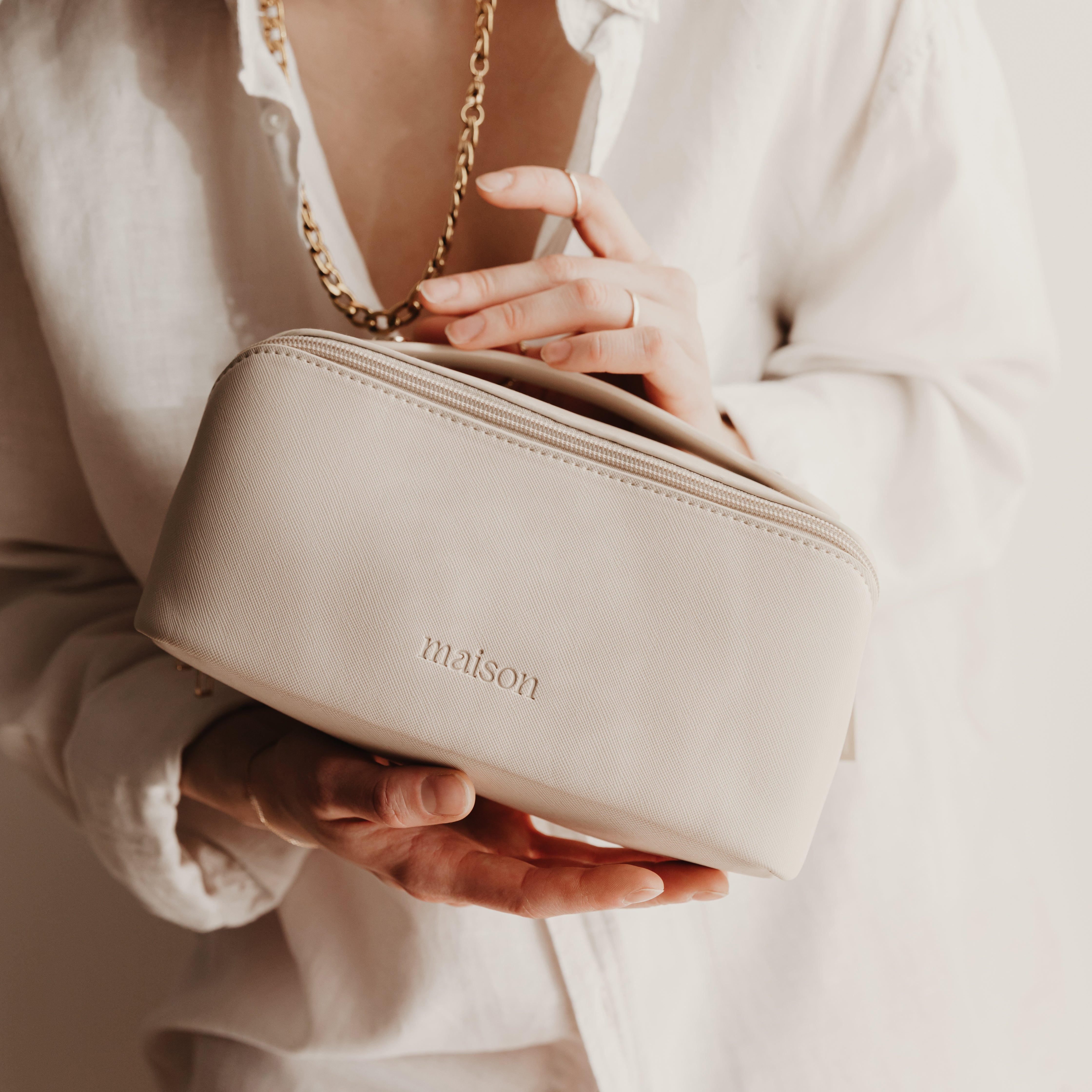 SALY | Expandable Travel Makeup Bag