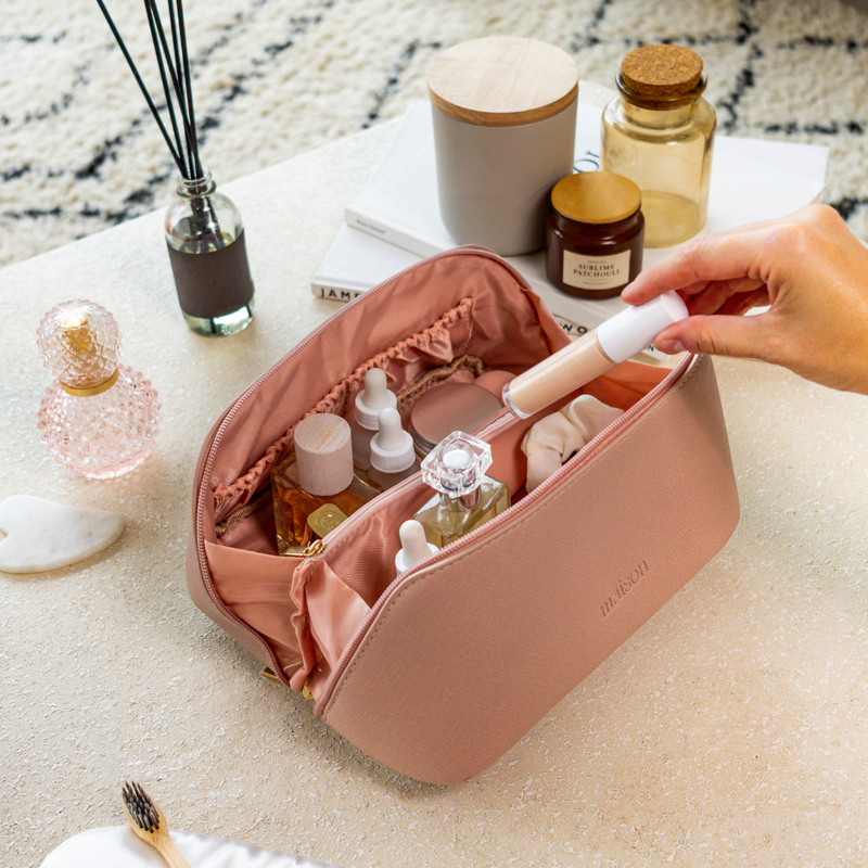 SALY | Expandable Travel Makeup Bag