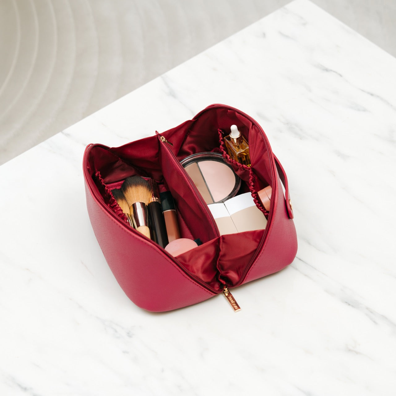 SALY | Expandable Travel Makeup Bag