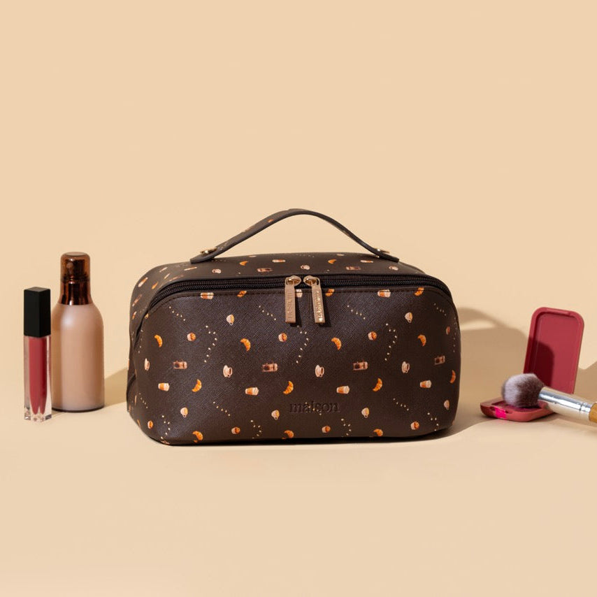 Cosmetic bag 
