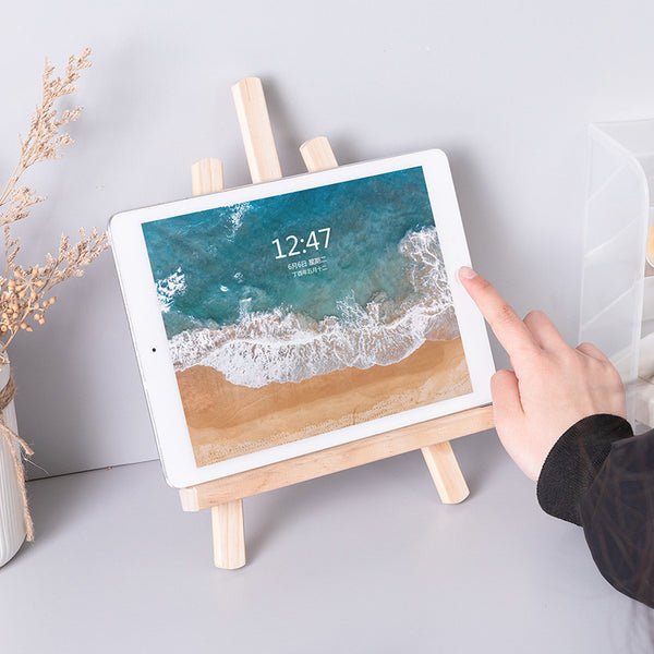 ESSA | Wooden Phone / Tablet Display